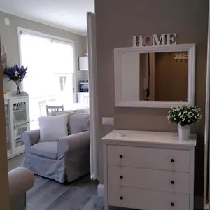 Momhouse - - Appartamento Cagliari